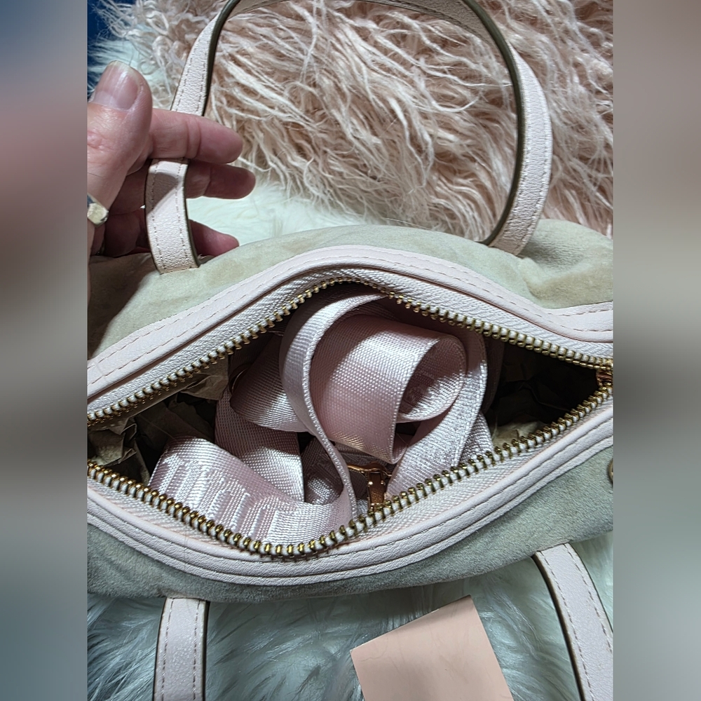 Juicy Couture Queen Of Everything Mini Barrel Bag - Picture 8 of 8